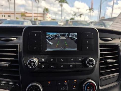 Used 2023 Ford Transit 250 Medium Roof image 13