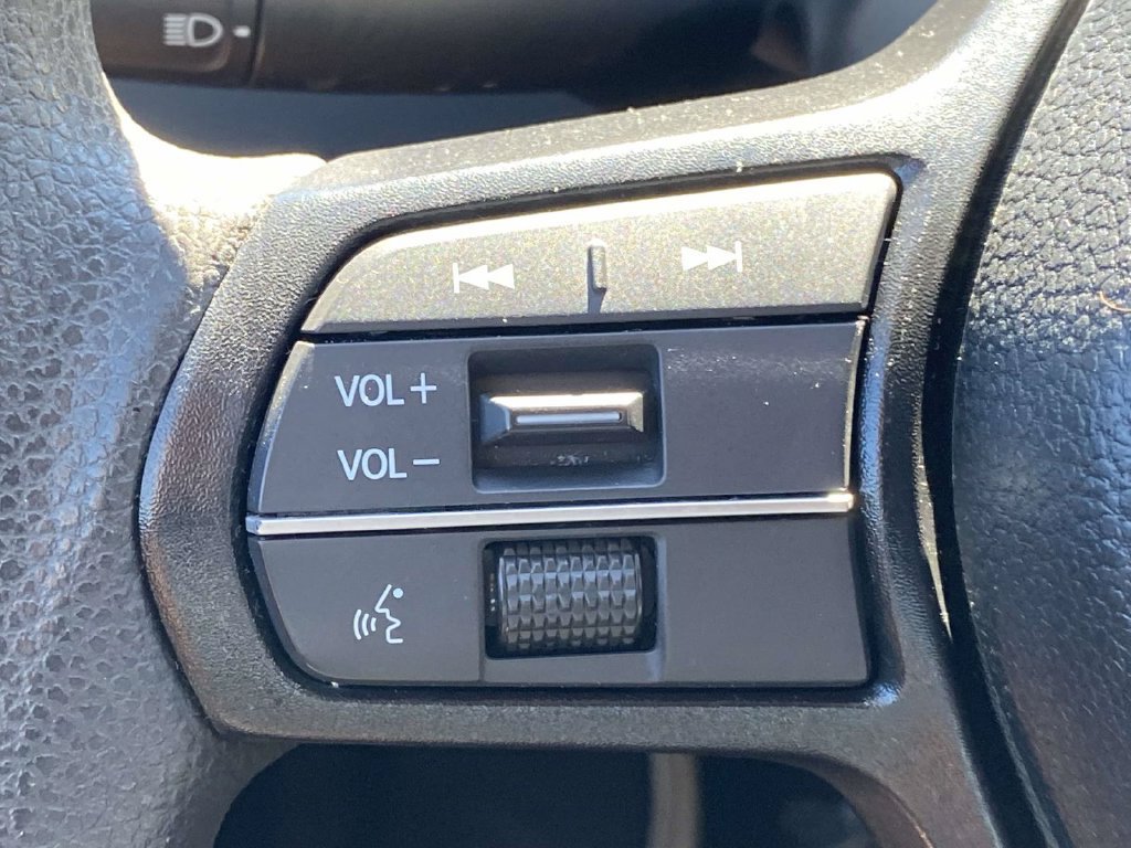 Used 2025 Honda Accord SE image 30