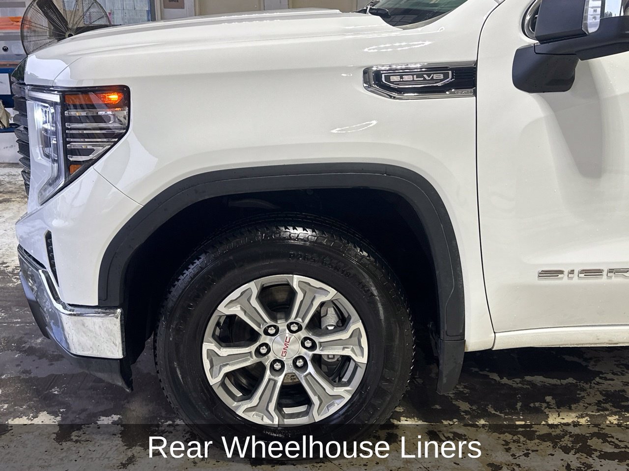 Used 2025 GMC Sierra 1500 SLT RWD image 25