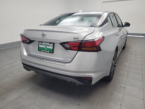 Used 2021 Nissan Altima 2.5 SR FWD image 7