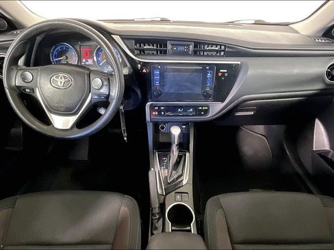 Used 2017 Toyota Corolla LE image 21