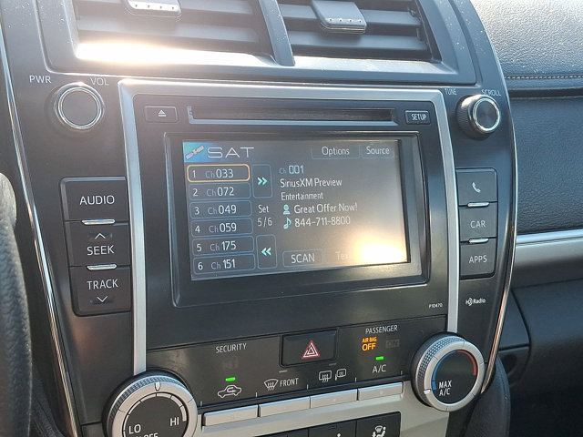Used 2012 Toyota Camry SE FWD image 14