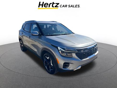 Used 2025 Kia Seltos S image 1