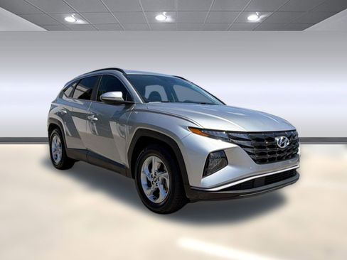 Used 2022 Hyundai Tucson SEL w/ Cargo Package FWD image 6