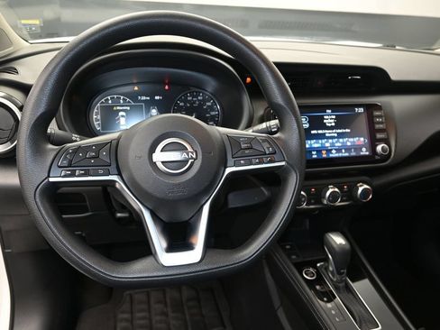 Used 2024 Nissan Kicks SV FWD image 22