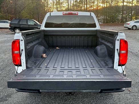 Certified 2018 Chevrolet Colorado W/T image 8