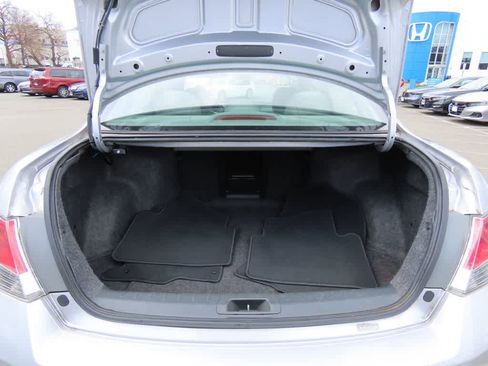 Used 2011 Honda Accord LX-P image 10