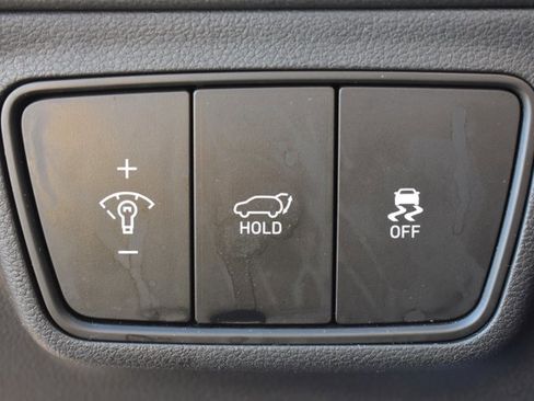 Used 2024 Hyundai Tucson Limited image 30