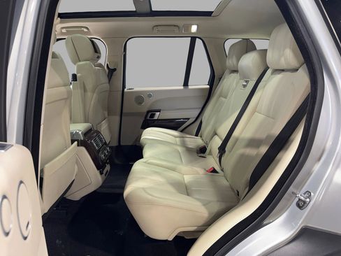 Used 2015 Land Rover Range Rover Supercharged image 23