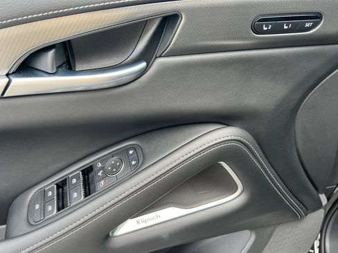 Certified 2026 INFINITI QX60 Luxe w/ Cargo Package FWD image 12