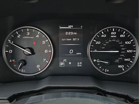 Used 2025 Subaru Outback Premium image 19