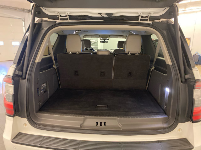 Used 2021 Ford Expedition Max Limited AWD/4WD image 8