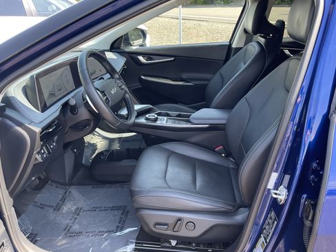 Used 2023 Kia EV6 Wind AWD/4WD image 11
