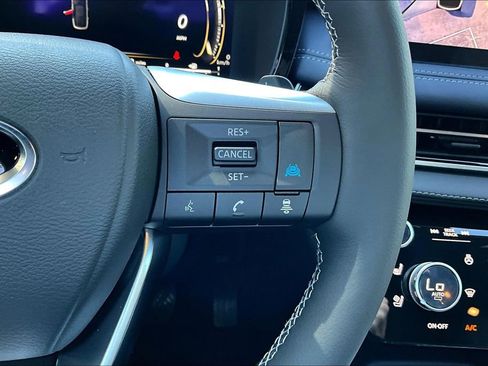 New 2026 INFINITI QX60 Sport image 33