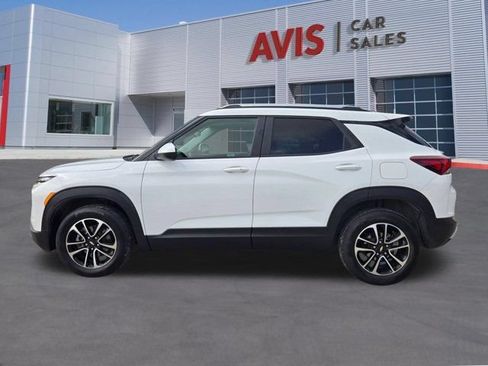 Used 2025 Chevrolet TrailBlazer LT AWD/4WD image 11
