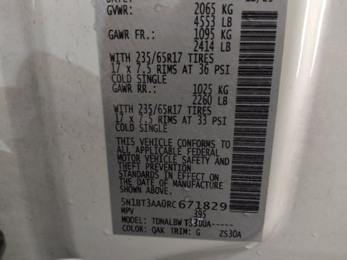 Used 2024 Nissan Rogue S FWD image 33