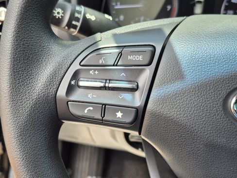 Certified 2022 Hyundai Kona SEL FWD image 26
