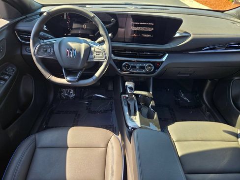 Used 2026 Buick Envista Sport Touring w/ Convenience I Package FWD image 29