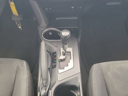 Used 2016 Toyota RAV4 XLE FWD image 15