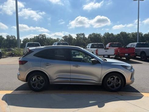 Used 2024 Ford Escape ST-Line FWD image 6