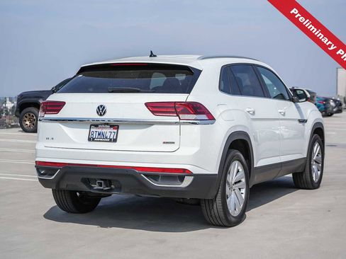 Used 2020 Volkswagen Atlas Cross Sport SE w/ Towing Package AWD/4WD image 6