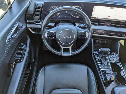Certified 2025 Kia Sportage SX image 17
