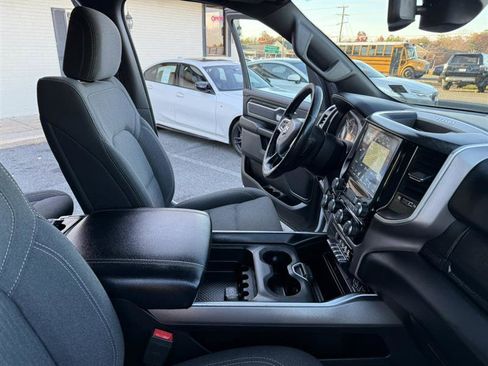 Used 2019 RAM 1500 Big Horn image 17