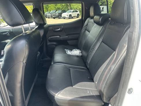 Used 2019 Toyota Tacoma TRD Pro AWD/4WD image 18