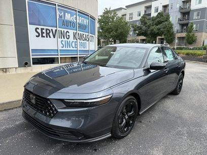 New 2025 Honda Accord SE
