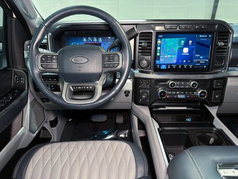 Used 2023 Ford F350 Limited w/ FX4 Off-Road Package AWD/4WD image 14
