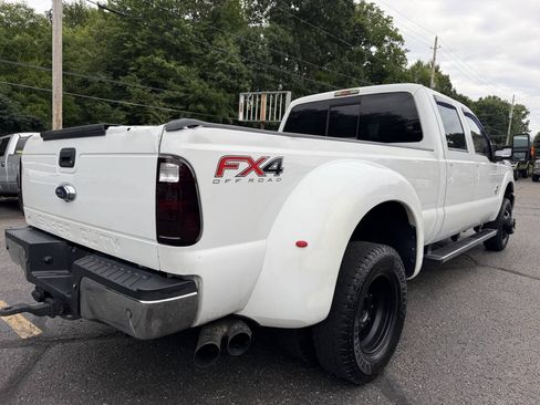 Used 2014 Ford F350 Lariat w/ Lariat Ultimate Package AWD/4WD image 29