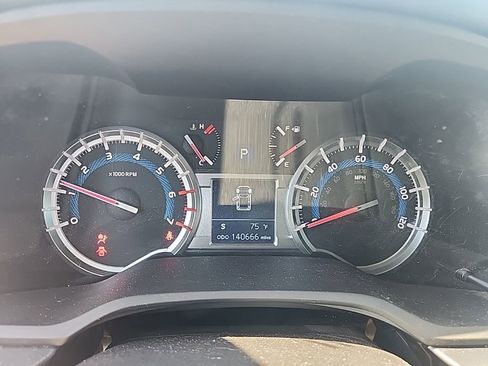Used 2016 Toyota 4Runner SR5 RWD image 19