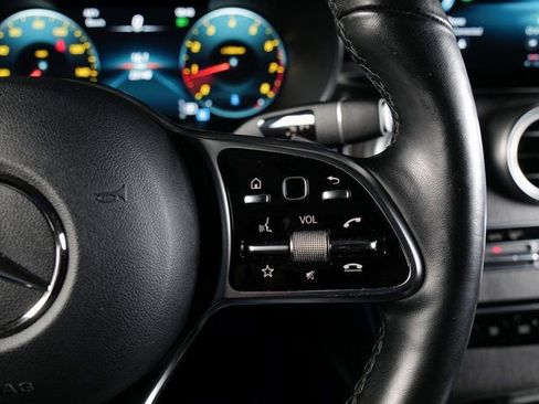 Used 2021 Mercedes-Benz GLC 300 4MATIC image 22