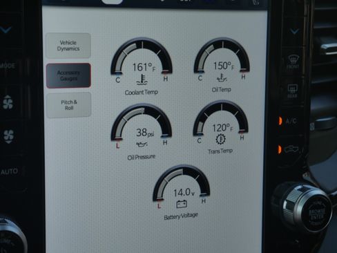 Used 2022 RAM 3500 Limited AWD/4WD image 16