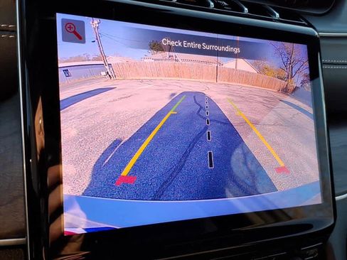 Used 2025 Jeep Grand Cherokee L Limited w/ Black Appearance Package image 45