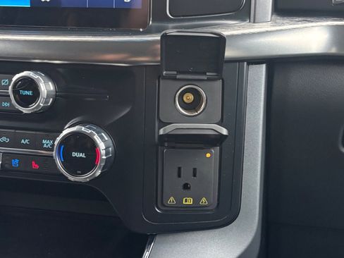 Certified 2022 Ford F150 Lariat AWD/4WD image 44