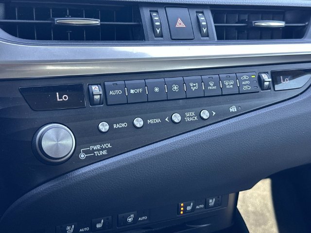 Used 2021 Lexus ES 250 w/ Premium Package AWD/4WD image 28