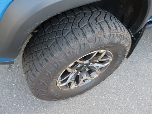 Used 2024 Chevrolet Colorado ZR2 w/ ZR2 Convenience Package III AWD/4WD image 41