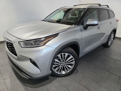 Used 2021 Toyota Highlander Platinum