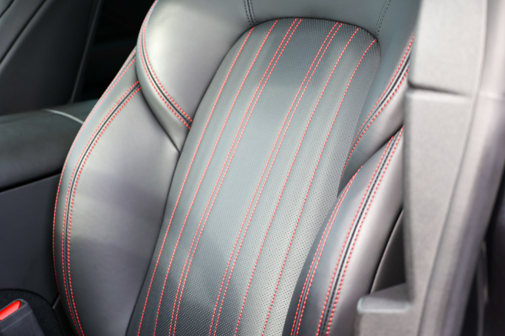Used 2023 Maserati Levante GT AWD/4WD image 38