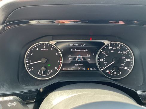 Used 2025 Nissan Pathfinder Rock Creek AWD/4WD image 11