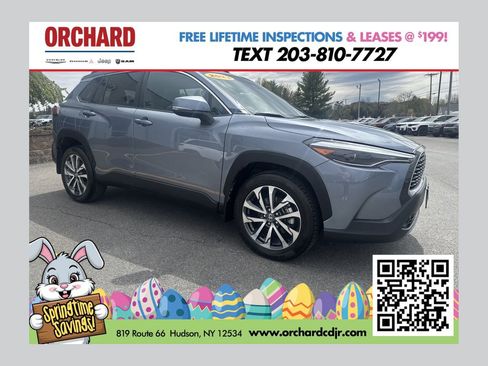 Used 2023 Toyota Corolla Cross XLE w/ Convenience Package AWD/4WD image 1