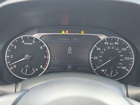 Used 2024 Nissan Altima 2.5 SV FWD image 11