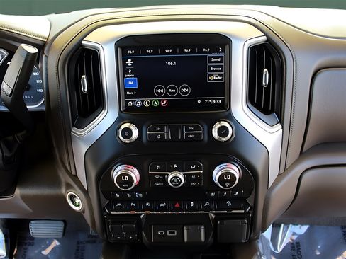 Used 2019 GMC Sierra 1500 SLT w/ SLT Premium Plus Package image 16