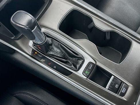 Used 2019 Honda Accord Sport image 23