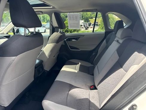 Used 2024 Toyota RAV4 XLE w/ Convenience Package AWD/4WD image 25