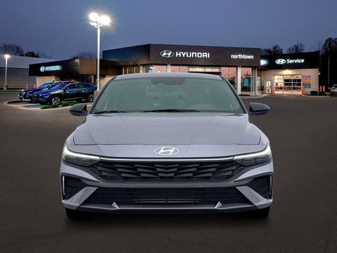 New 2026 Hyundai Elantra Sport image 12