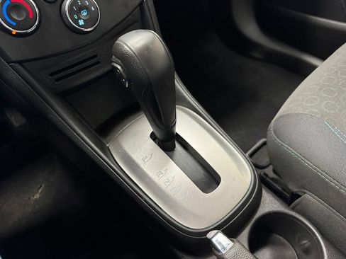 Used 2015 Chevrolet Trax LS FWD image 31