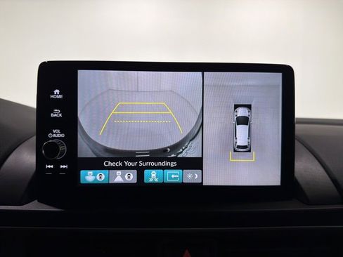 Used 2025 Honda Pilot Elite image 38