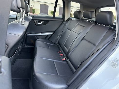 Used 2015 Mercedes-Benz GLK 350 2WD image 15